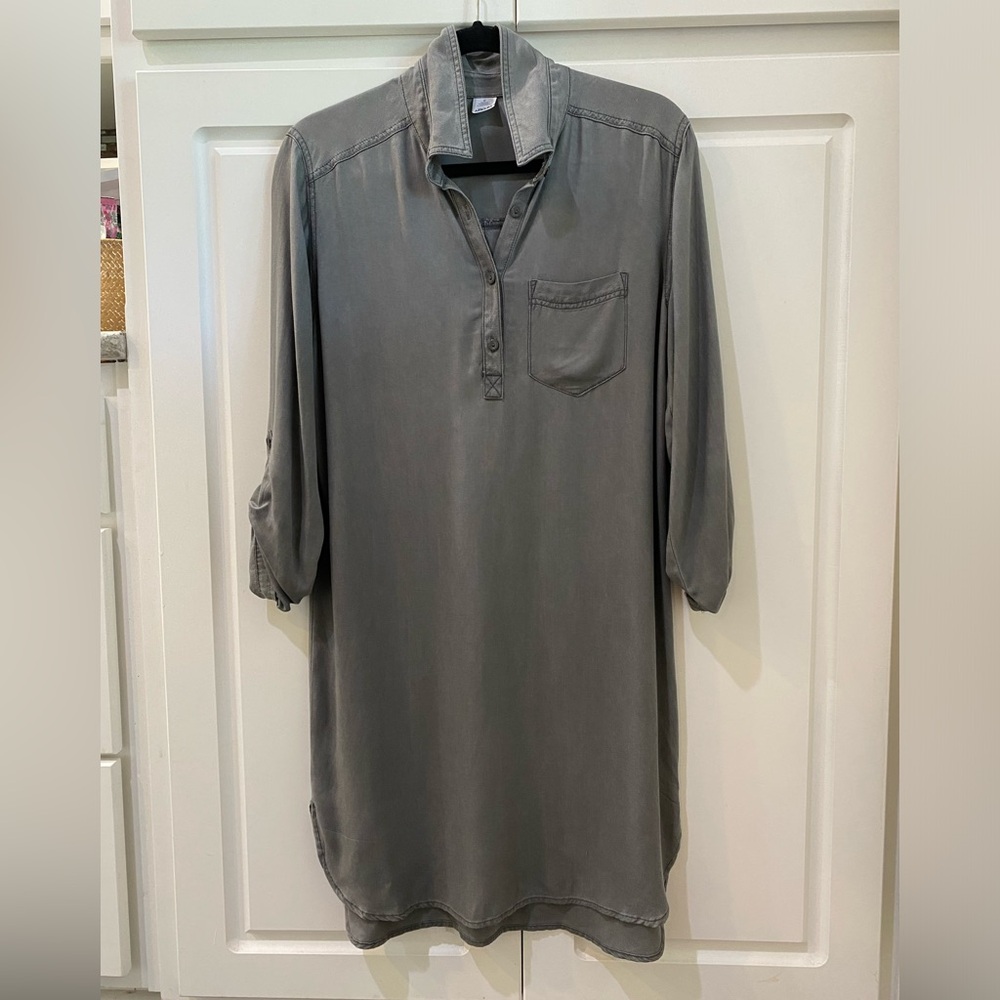 Gray Shirt Dress w/front pocket